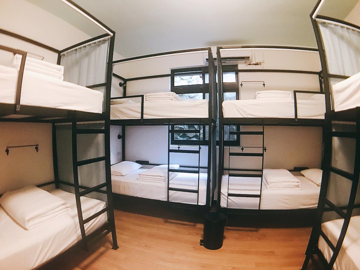 No. 55 Hostel 난간 외부 사진