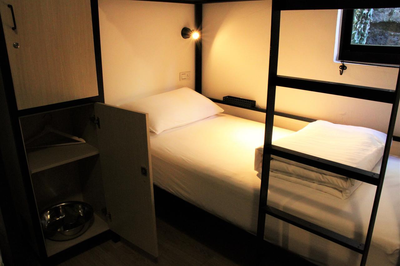 No. 55 Hostel 난간 외부 사진